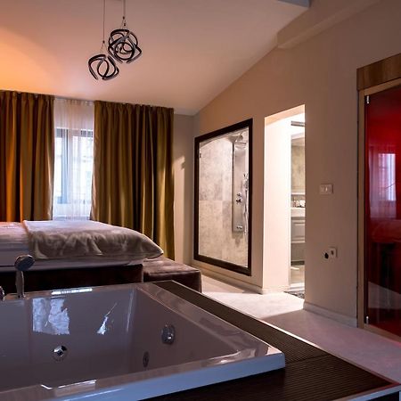 Cappo Suites Veliko Tărnovo Exteriör bild